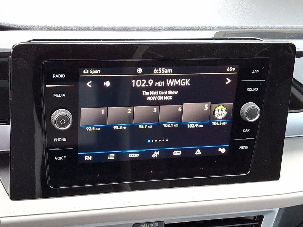 new 2025 Volkswagen Taos car, priced at $32,088