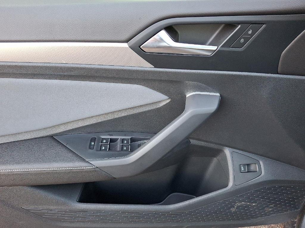new 2025 Volkswagen Jetta car, priced at $27,253