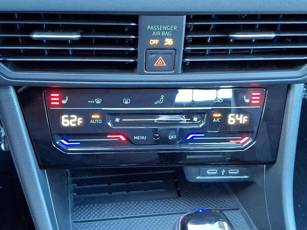 new 2025 Volkswagen Jetta car, priced at $27,253