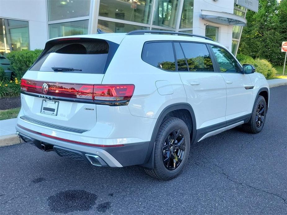 new 2024 Volkswagen Atlas car, priced at $44,348