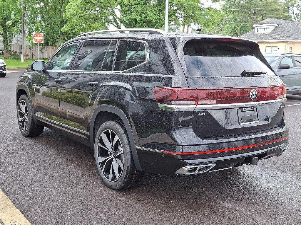 new 2025 Volkswagen Atlas car, priced at $56,136