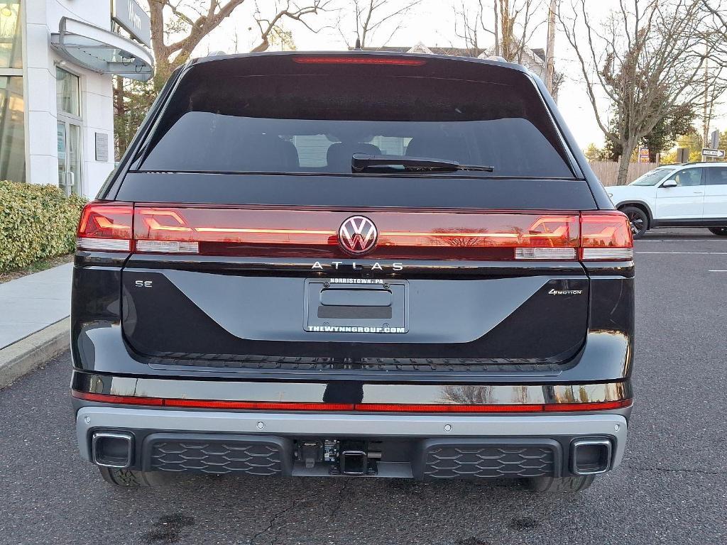 new 2025 Volkswagen Atlas car, priced at $46,032