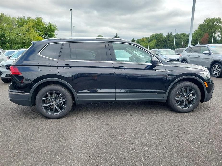 new 2024 Volkswagen Tiguan car, priced at $33,787