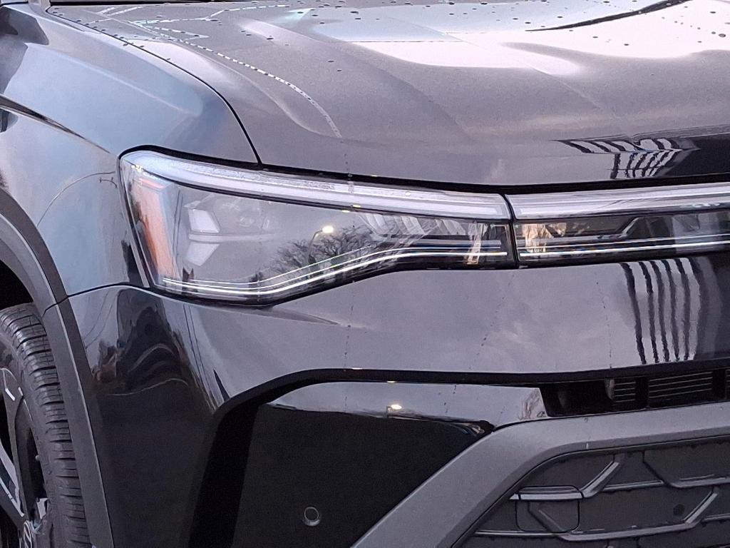new 2025 Volkswagen Taos car, priced at $32,235