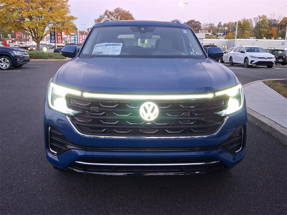 new 2025 Volkswagen Atlas car, priced at $53,045