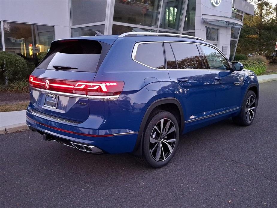 new 2025 Volkswagen Atlas car, priced at $53,045