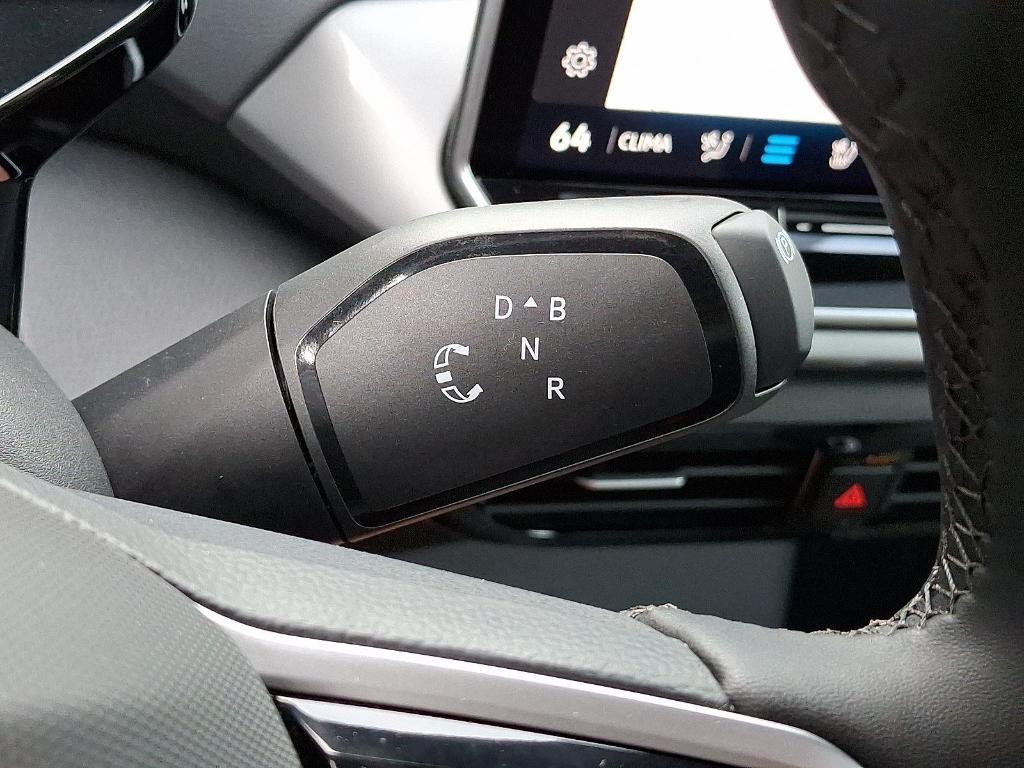 new 2025 Volkswagen ID.4 car, priced at $52,609