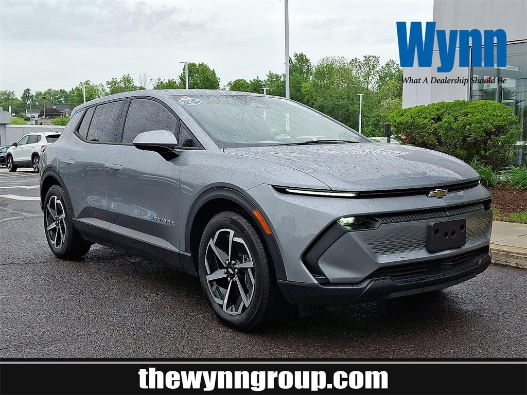 used 2025 Chevrolet Equinox EV car, priced at $29,390