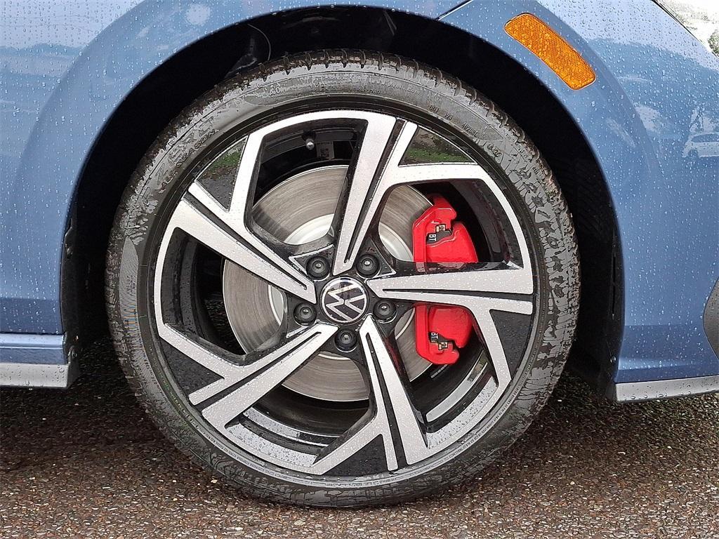 new 2025 Volkswagen Golf GTI car, priced at $39,455