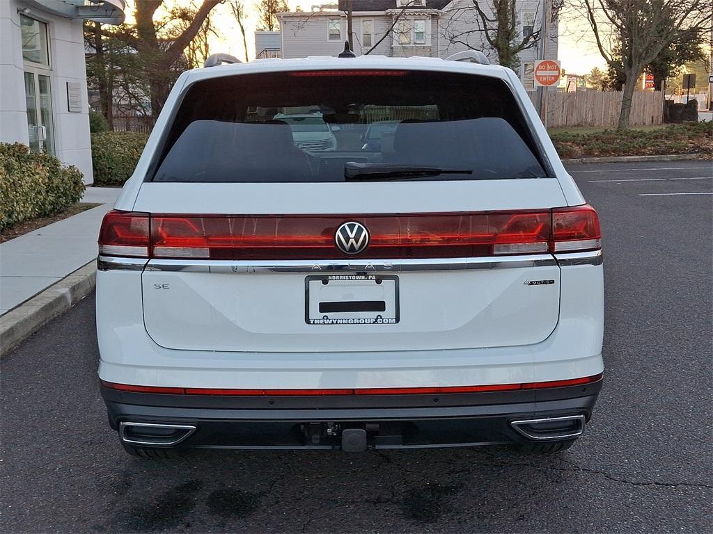 new 2025 Volkswagen Atlas car, priced at $49,777