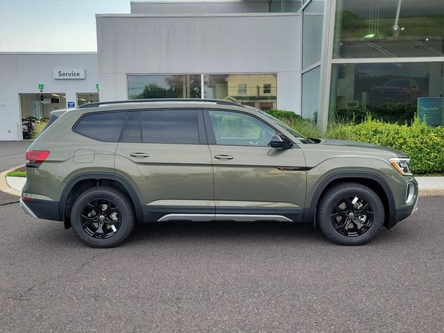 new 2024 Volkswagen Atlas car, priced at $47,714