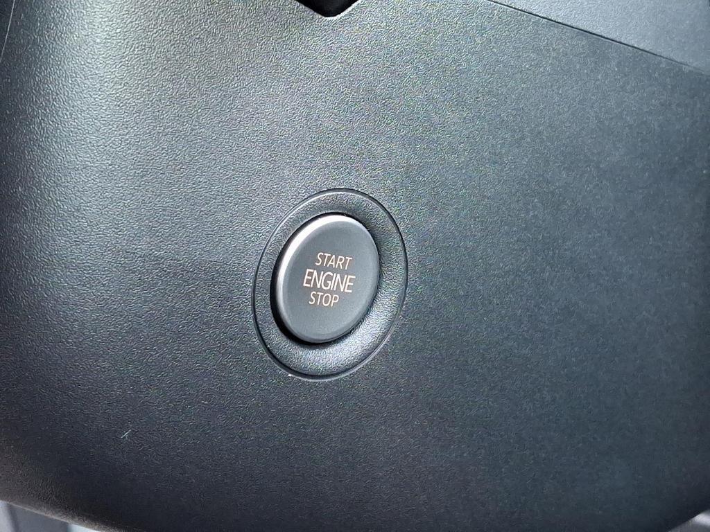new 2025 Volkswagen ID.4 car, priced at $40,854