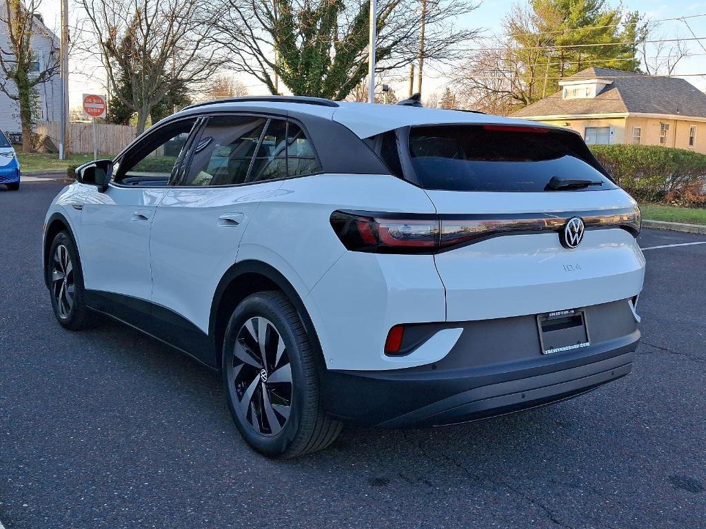 new 2025 Volkswagen ID.4 car, priced at $40,854