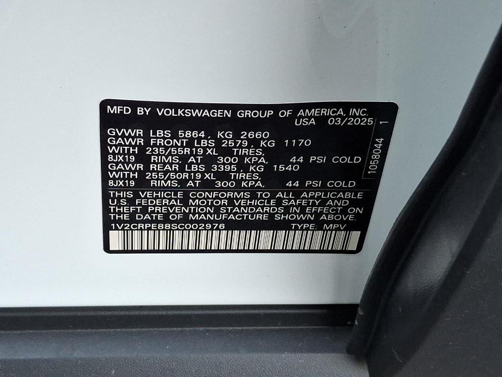 new 2025 Volkswagen ID.4 car, priced at $40,854