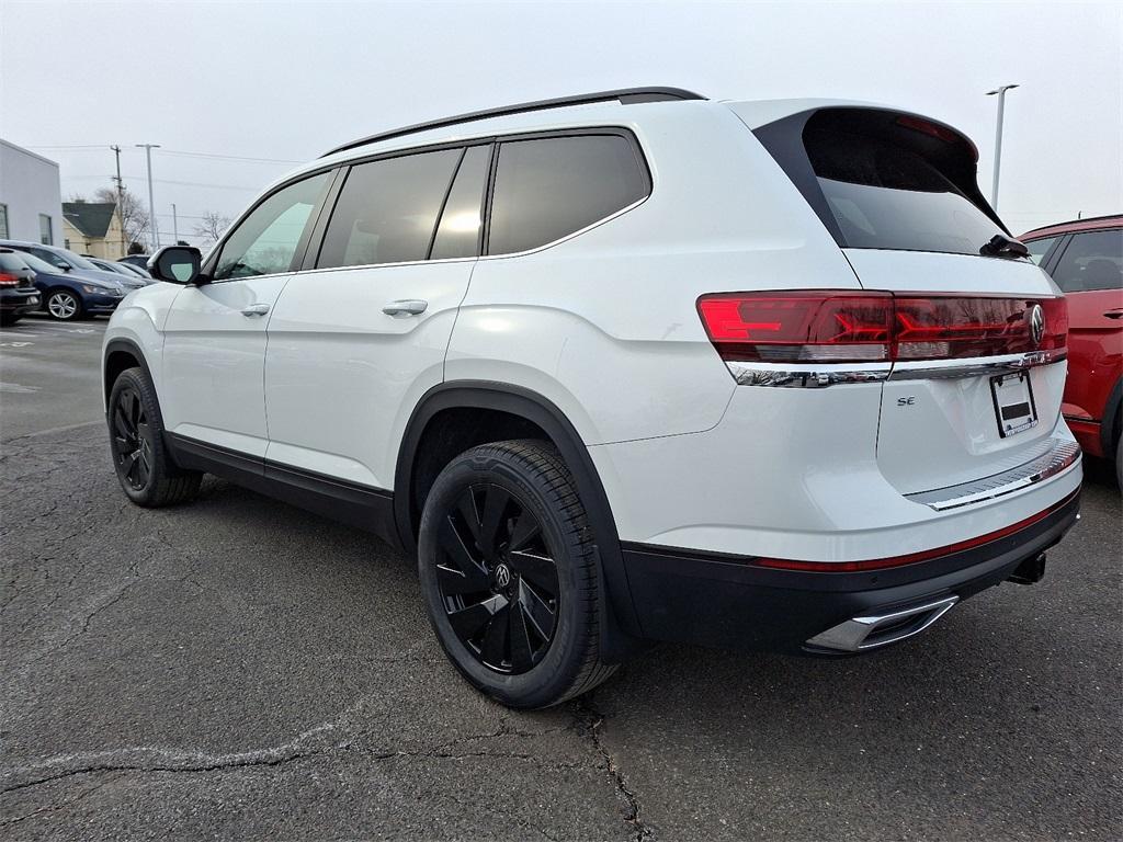 new 2025 Volkswagen Atlas car, priced at $44,819