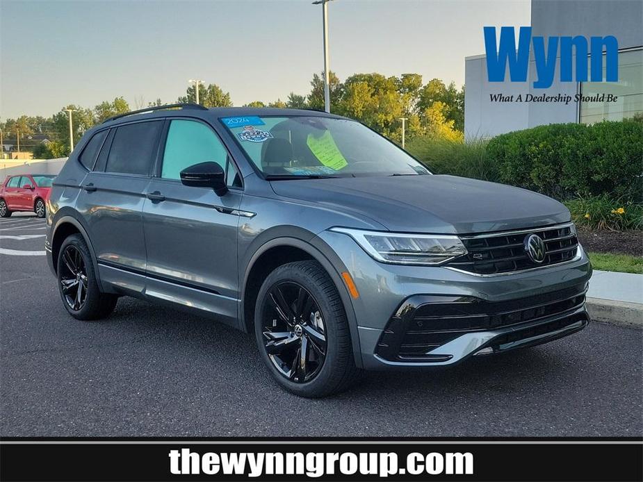 used 2024 Volkswagen Tiguan car, priced at $31,000