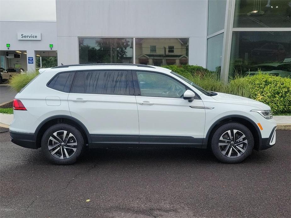 new 2024 Volkswagen Tiguan car, priced at $29,881