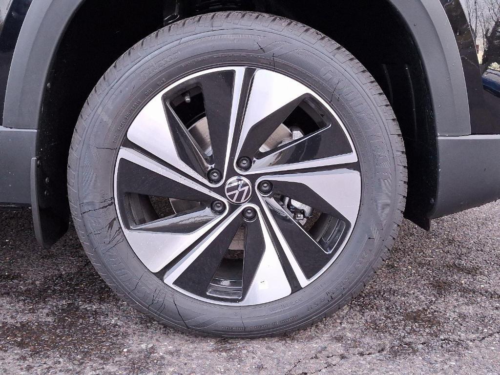 new 2025 Volkswagen Taos car, priced at $31,137