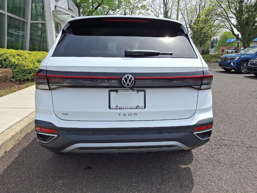 new 2025 Volkswagen Taos car, priced at $28,306