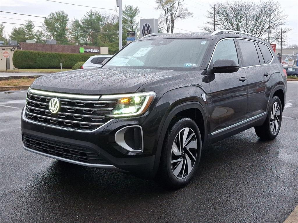 new 2025 Volkswagen Atlas car, priced at $47,726