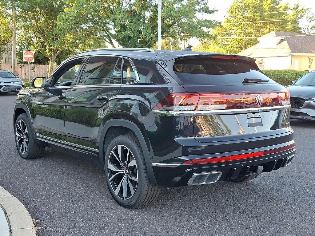 new 2025 Volkswagen Atlas Cross Sport car, priced at $50,509