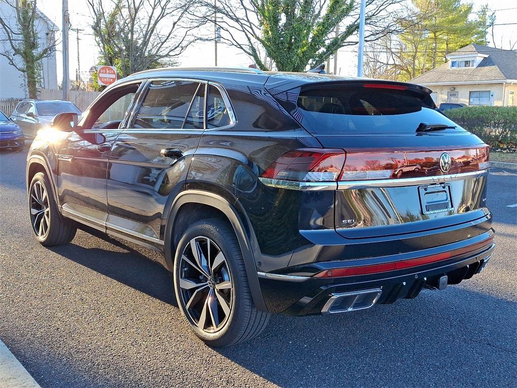 new 2025 Volkswagen Atlas Cross Sport car, priced at $51,336