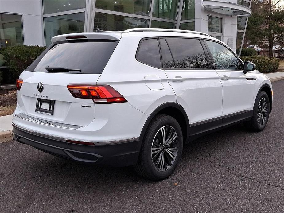 new 2024 Volkswagen Tiguan car, priced at $32,258