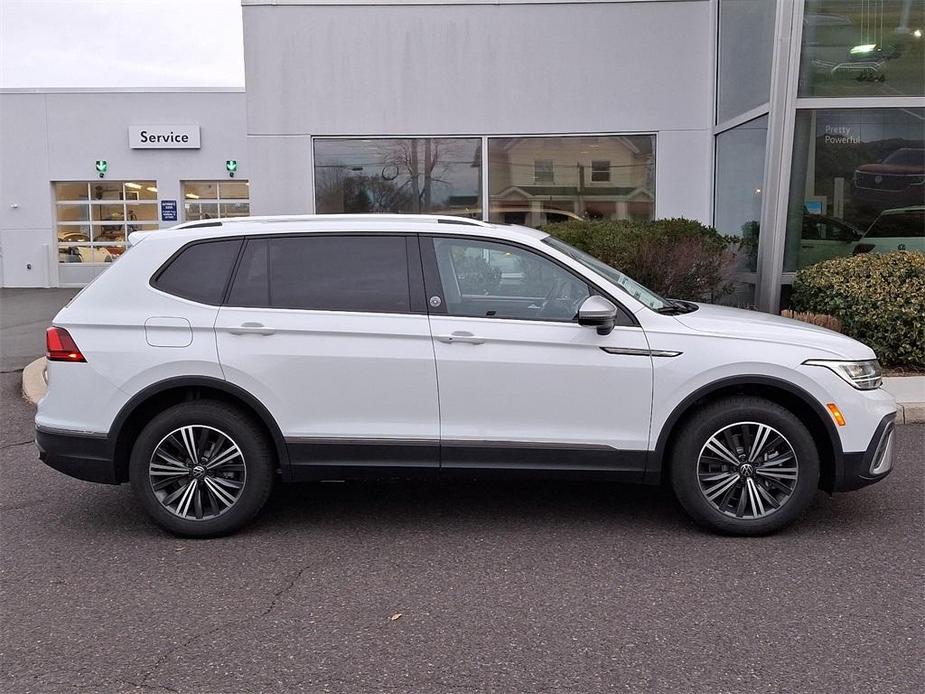 new 2024 Volkswagen Tiguan car, priced at $32,258