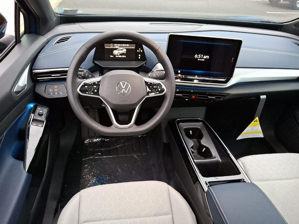new 2025 Volkswagen ID.4 car, priced at $51,429
