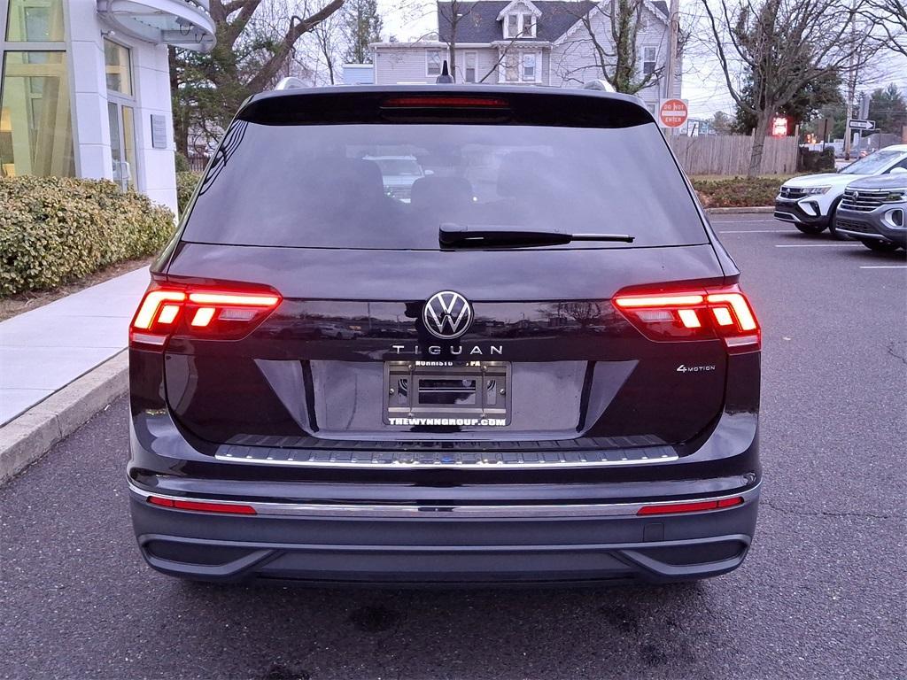 new 2024 Volkswagen Tiguan car, priced at $35,472