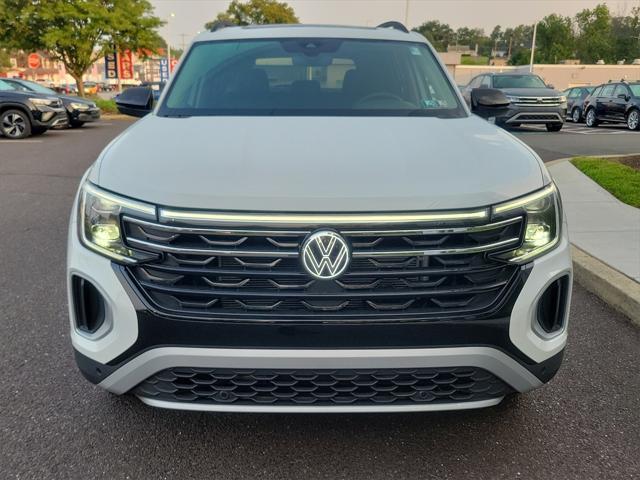 new 2024 Volkswagen Atlas car, priced at $44,024