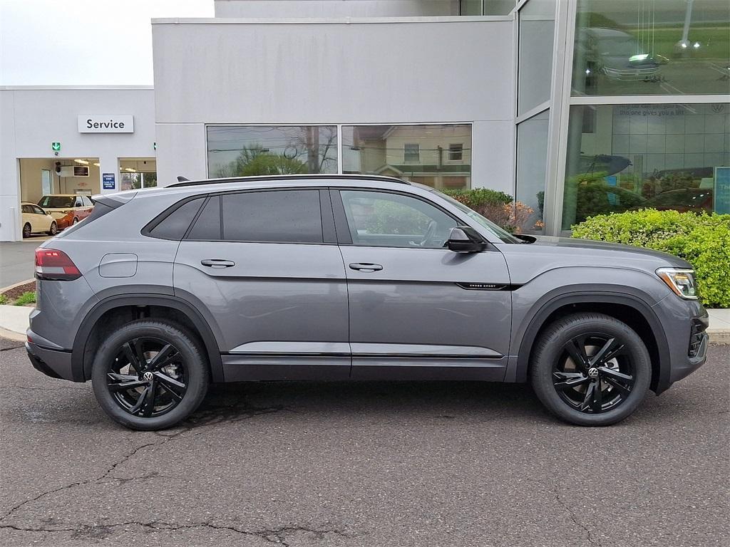 new 2025 Volkswagen Atlas Cross Sport car, priced at $48,932