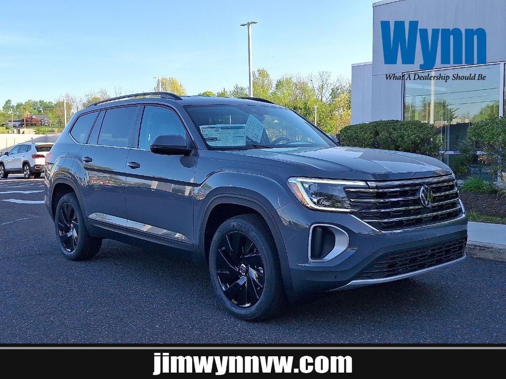 new 2025 Volkswagen Atlas car, priced at $47,425