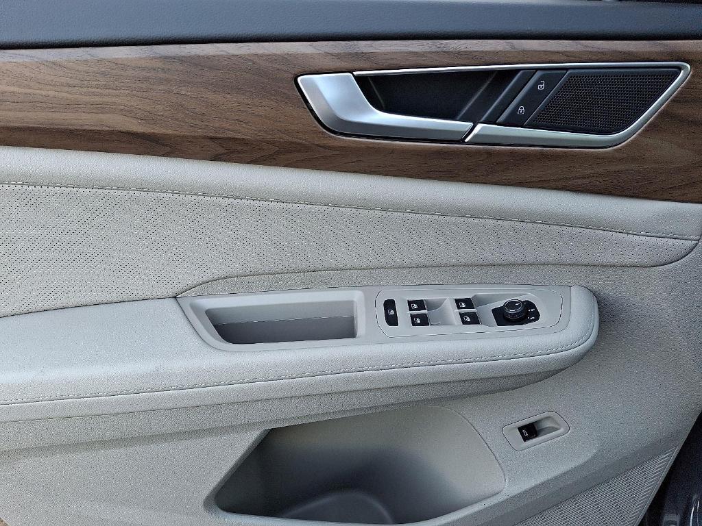 new 2025 Volkswagen Atlas car, priced at $47,425