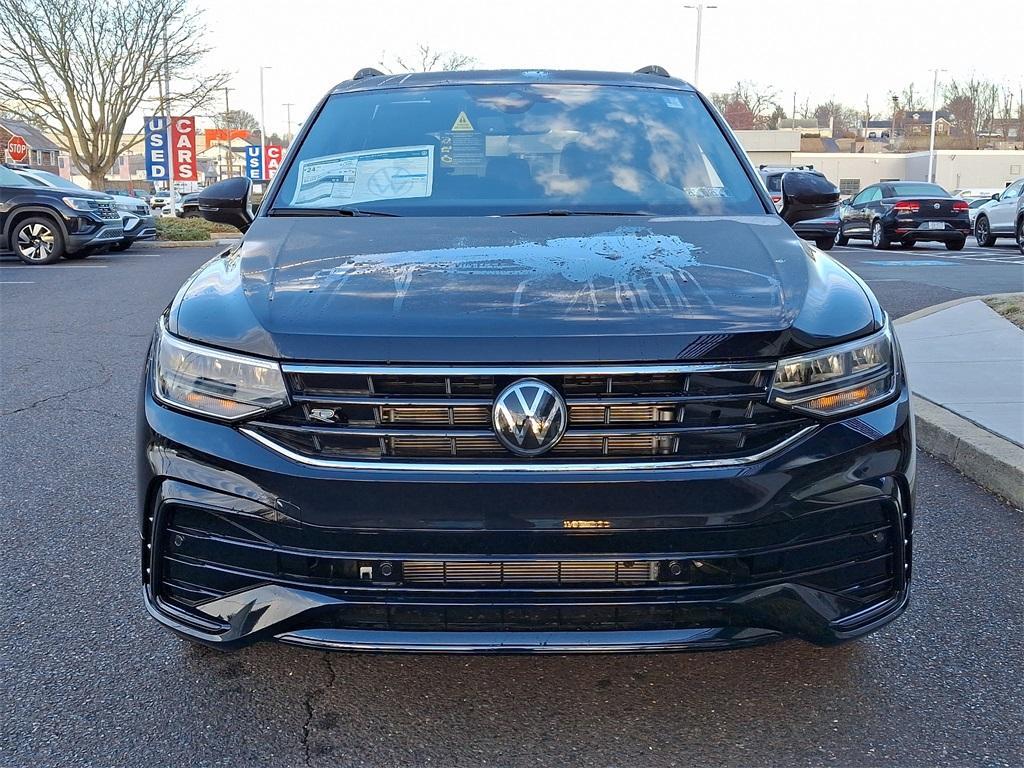 new 2024 Volkswagen Tiguan car, priced at $38,823