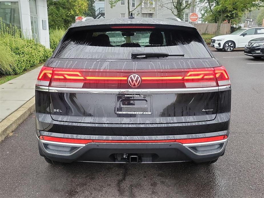 new 2024 Volkswagen Atlas Cross Sport car, priced at $46,036