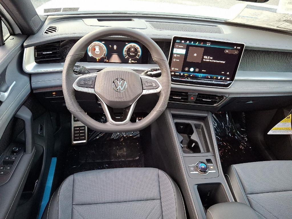 new 2025 Volkswagen Tiguan car, priced at $39,709
