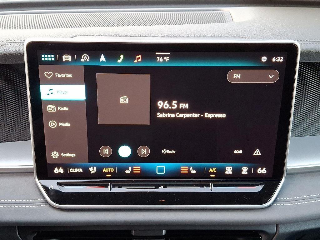 new 2025 Volkswagen Tiguan car, priced at $39,709