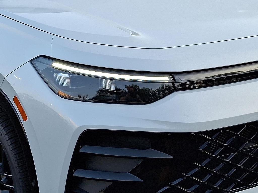 new 2025 Volkswagen Tiguan car, priced at $39,709