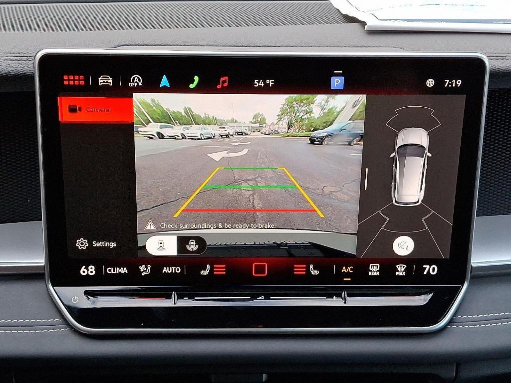 new 2025 Volkswagen Tiguan car, priced at $38,826