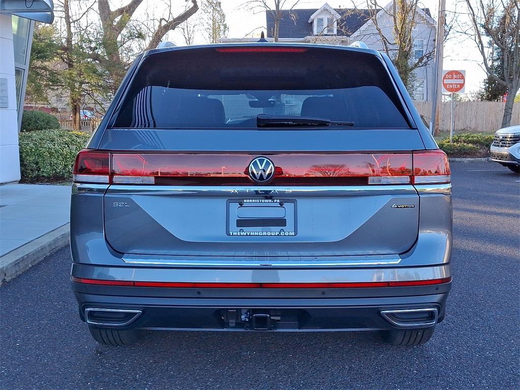 new 2025 Volkswagen Atlas car, priced at $47,706