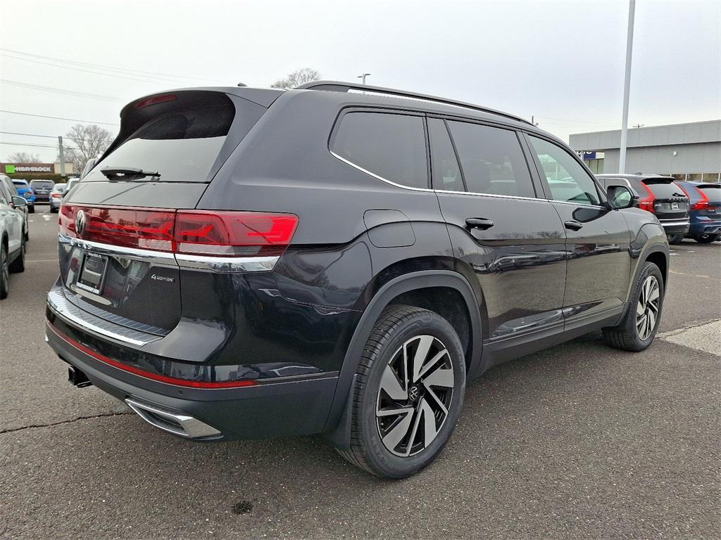 new 2025 Volkswagen Atlas car, priced at $44,732