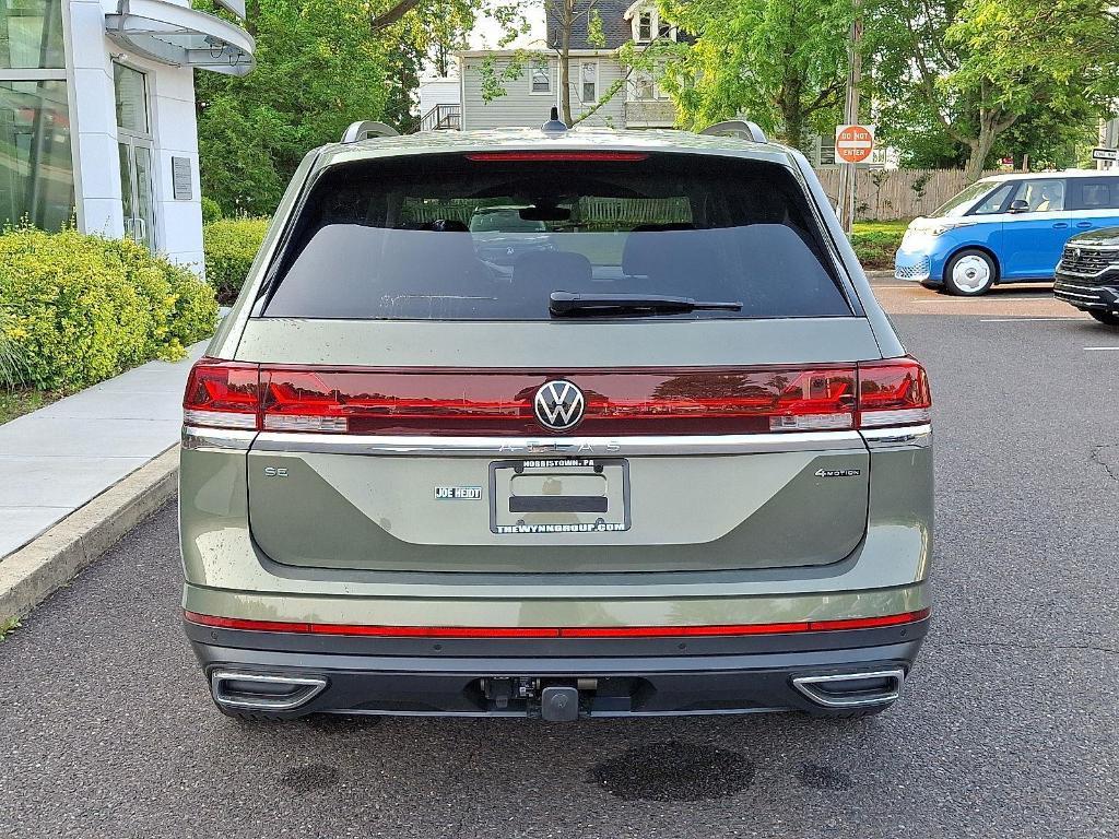 new 2025 Volkswagen Atlas car, priced at $47,527