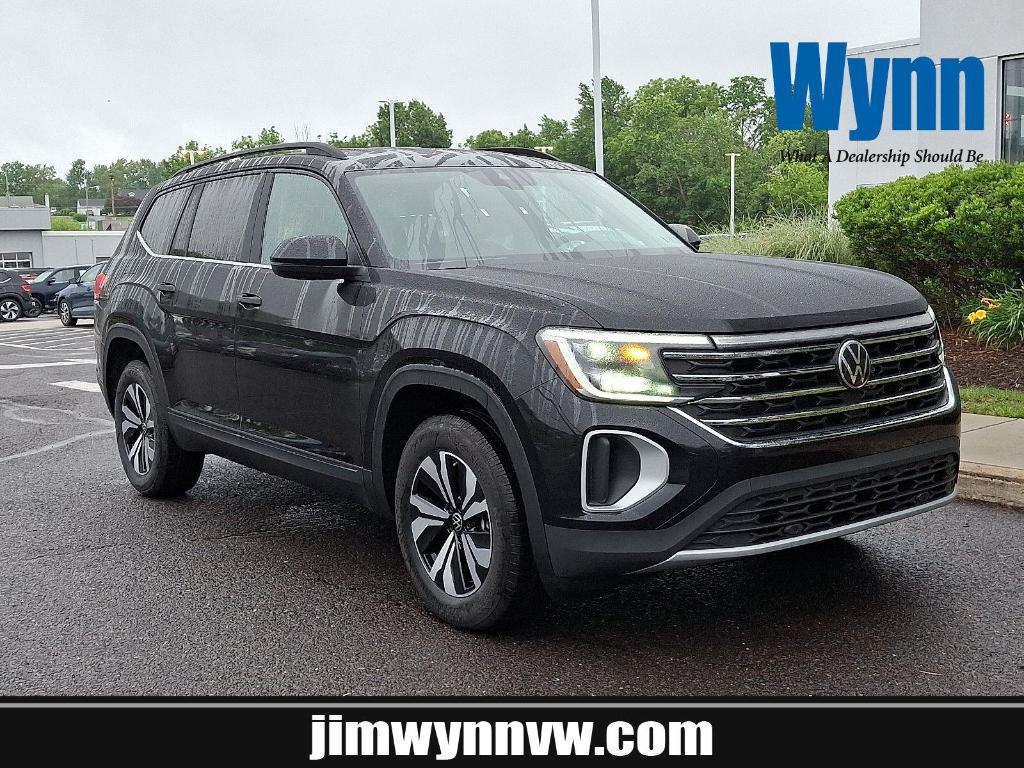 new 2025 Volkswagen Atlas car, priced at $43,345