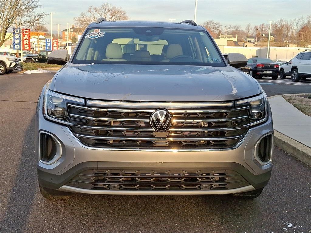 used 2024 Volkswagen Atlas car, priced at $39,000