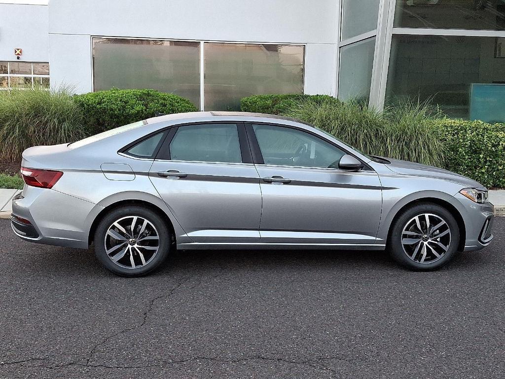 new 2025 Volkswagen Jetta car, priced at $27,172