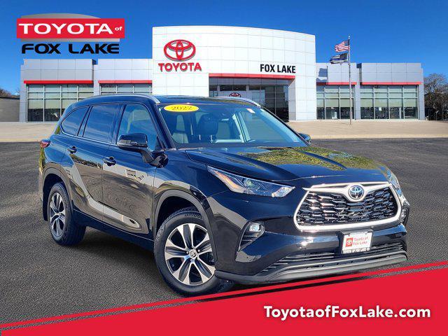used 2022 Toyota Highlander car, priced at $35,803