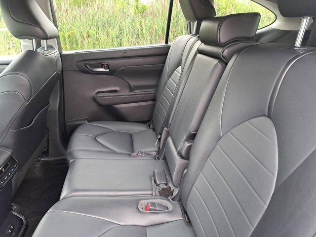 used 2020 Toyota Highlander car, priced at $28,195