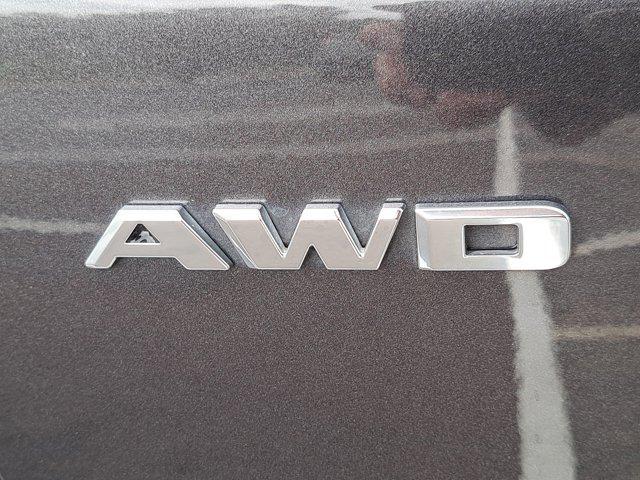 used 2018 Cadillac XT5 car, priced at $19,180