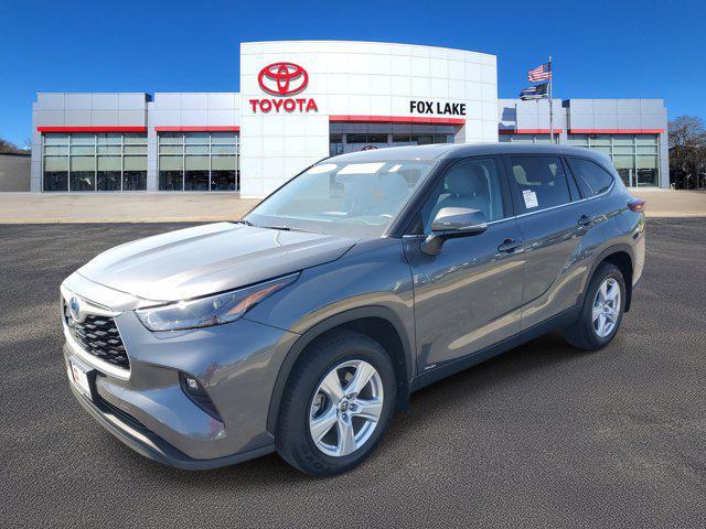 used 2024 Toyota Highlander Hybrid car, priced at $41,989